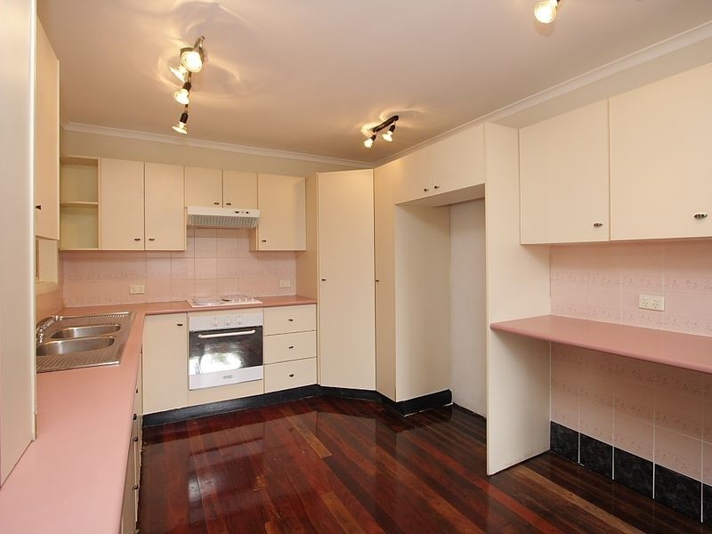 13 Woodview Street, Browns Plains QLD 4118