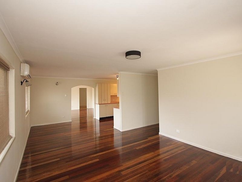 13 Woodview Street, Browns Plains QLD 4118