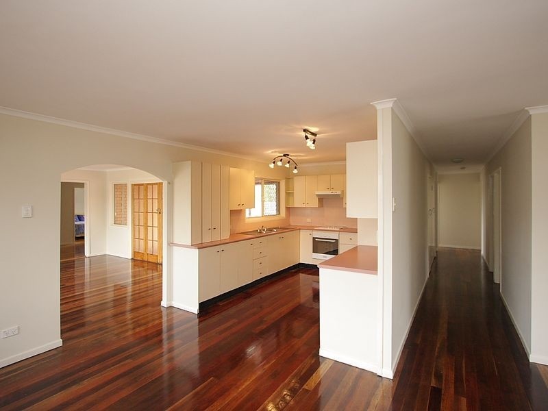13 Woodview Street, Browns Plains QLD 4118