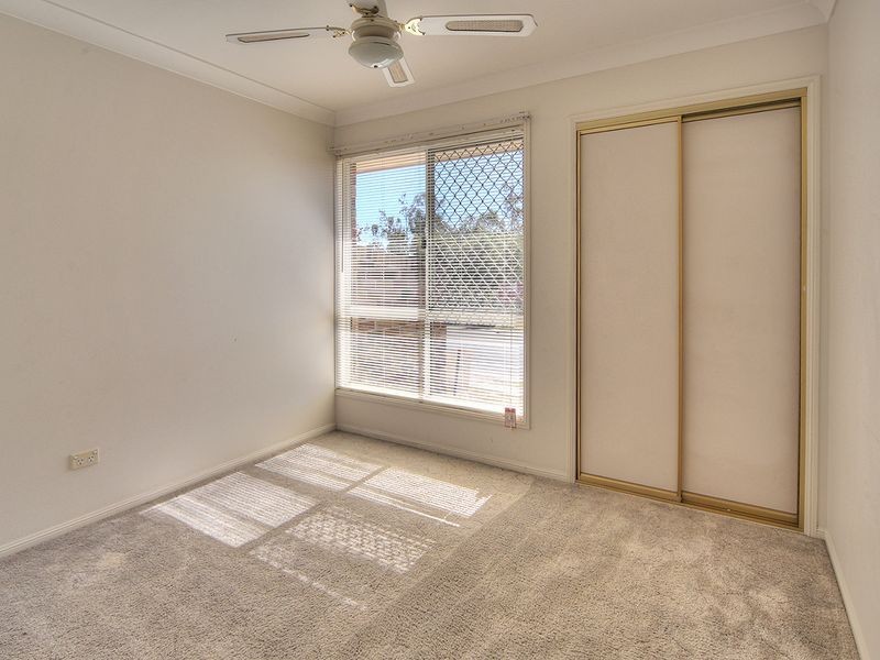 138 Lamberth Road, Regents Park QLD 4118