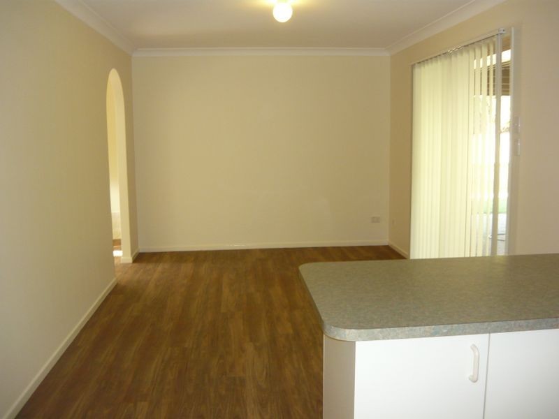 17 Ethion Drive,, Regents Park QLD 4118