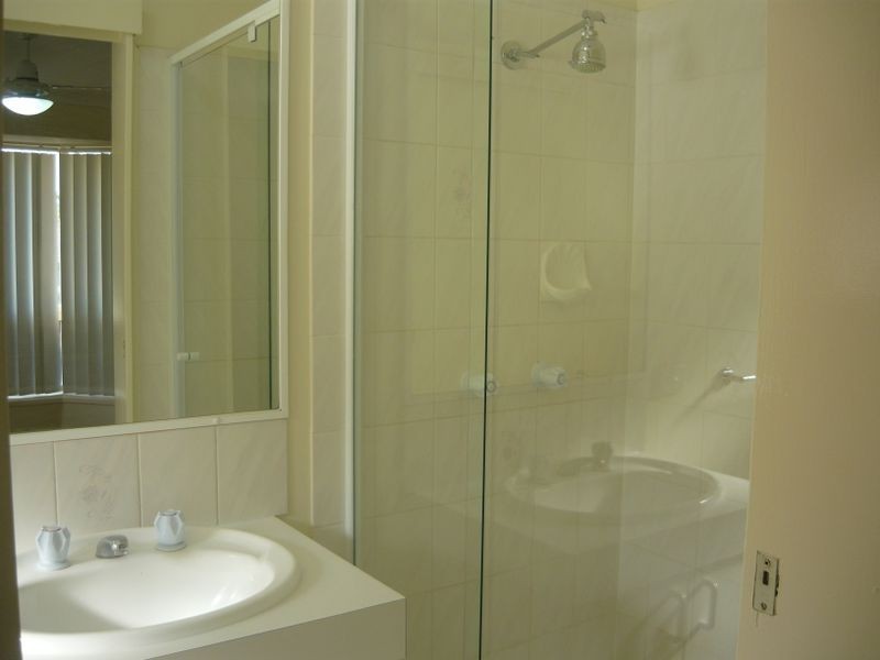 17 Ethion Drive,, Regents Park QLD 4118