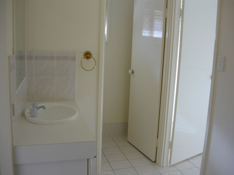 17 Ethion Drive,, Regents Park QLD 4118