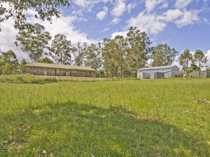 86 Scotts Lane, North Maclean QLD 4280