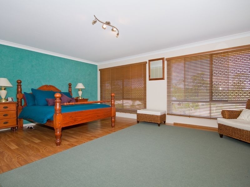 355 Spring Mountain Drive, Greenbank QLD 4124