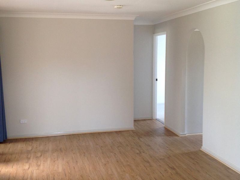 17 Newburn Street, Hillcrest QLD 4118