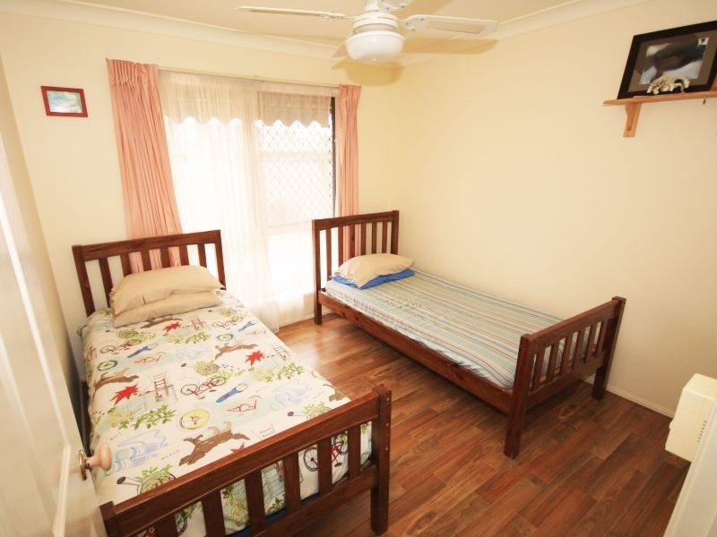 33 Gingko Crescent, Regents Park QLD 4118