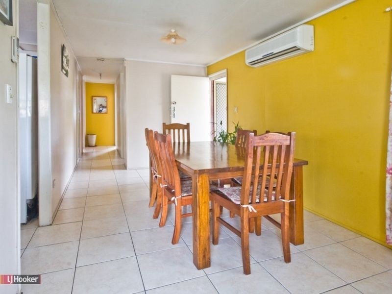 4 Southampton Road, Carole Park QLD 4300
