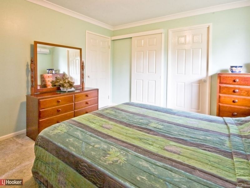 15 Devereaux Road, Boronia Heights QLD 4124