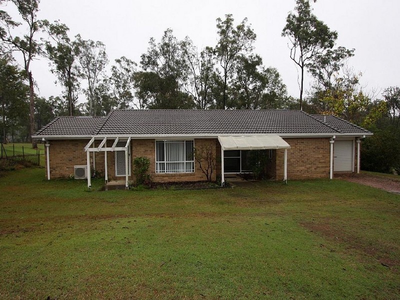 16 Belinda Court, Munruben QLD 4125