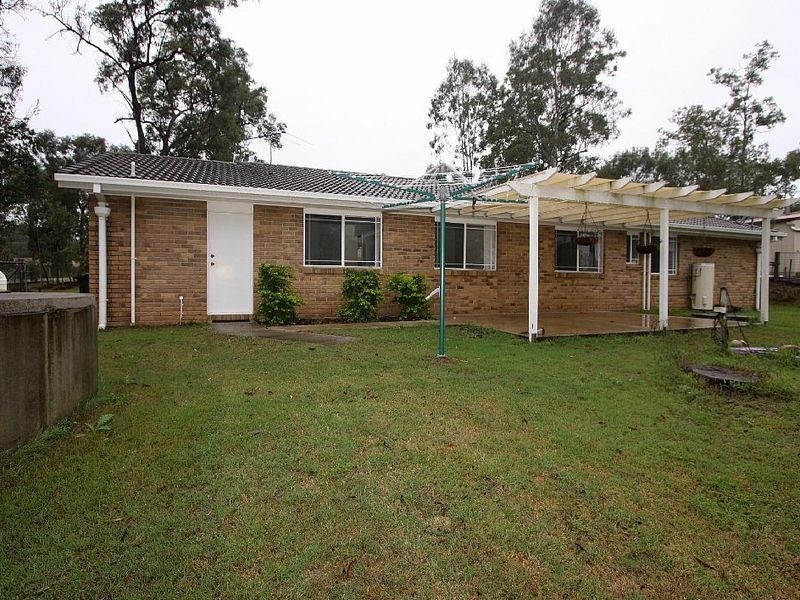 16 Belinda Court, Munruben QLD 4125