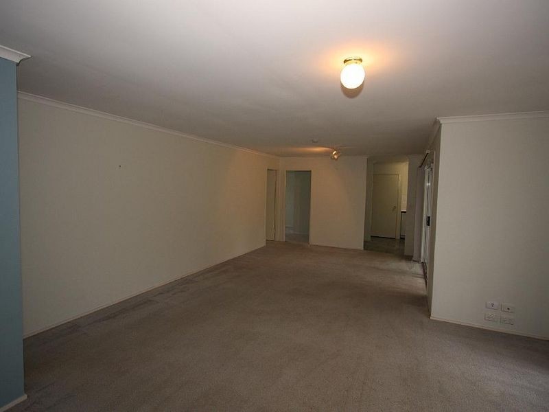 16 Belinda Court, Munruben QLD 4125
