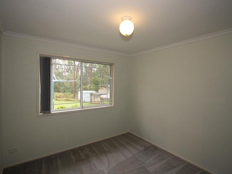 16 Belinda Court, Munruben QLD 4125