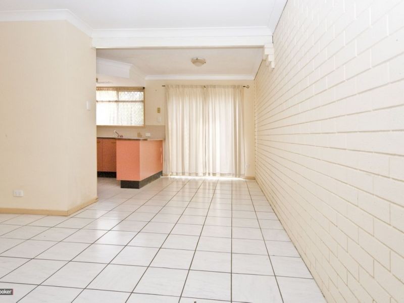 5/6 Peverell Street, Hillcrest QLD 4118