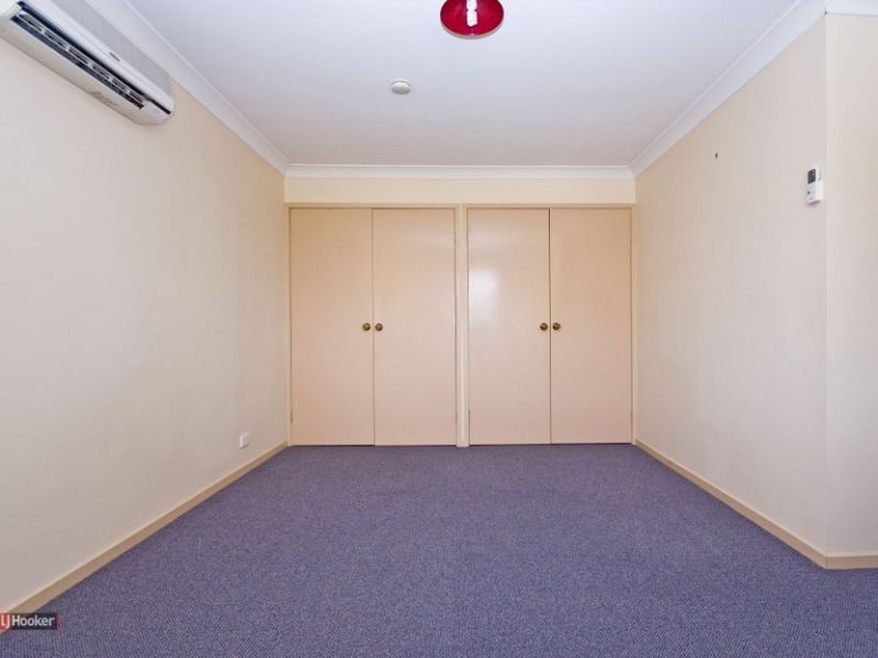 5/6 Peverell Street, Hillcrest QLD 4118