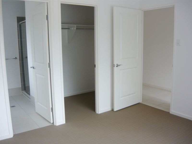 84 Pioneer Drive, Kuraby QLD 4112