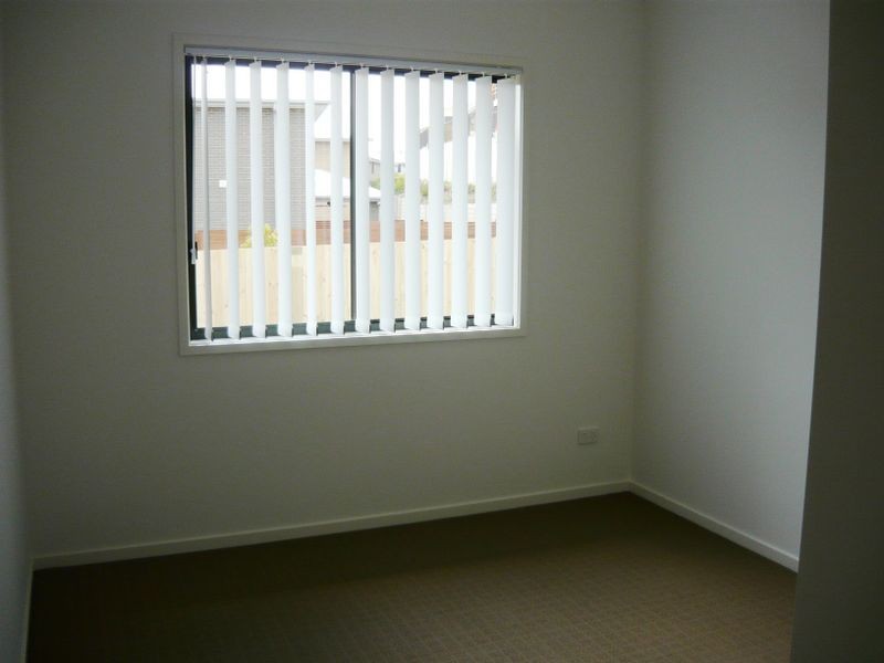 84 Pioneer Drive, Kuraby QLD 4112