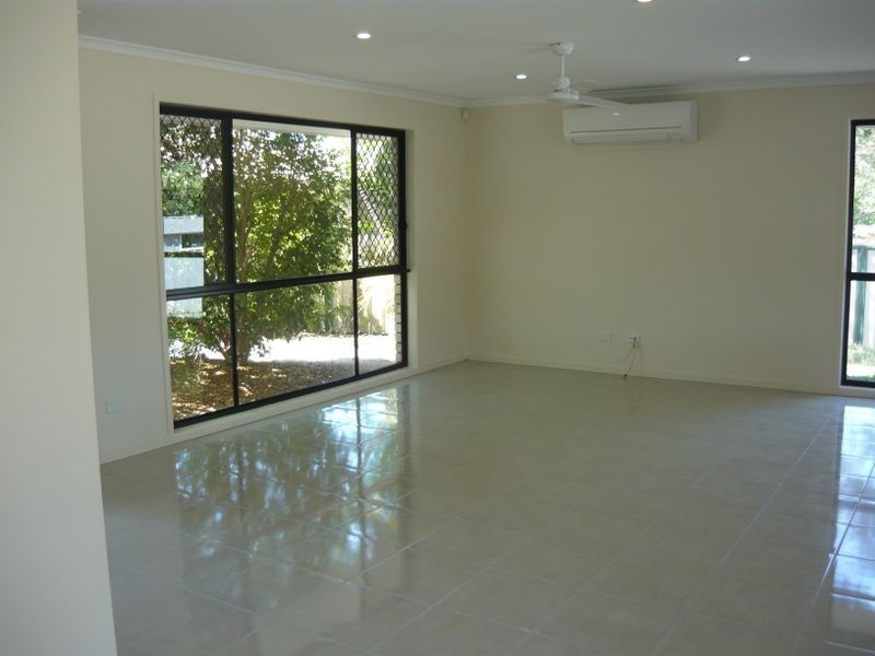 37 Wilton Crescent, Boronia Heights QLD 4124