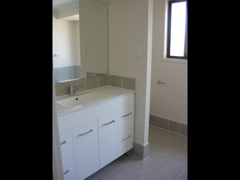 37 Wilton Crescent, Boronia Heights QLD 4124