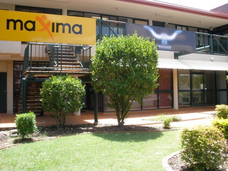 1 Helen Street, Hillcrest QLD 4118