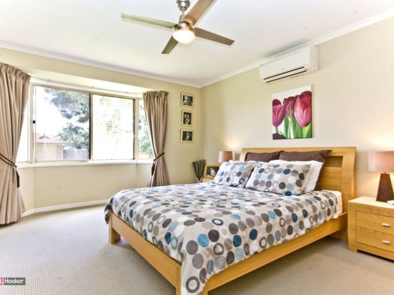 85 Bottlebrush Drive, Regents Park QLD 4118