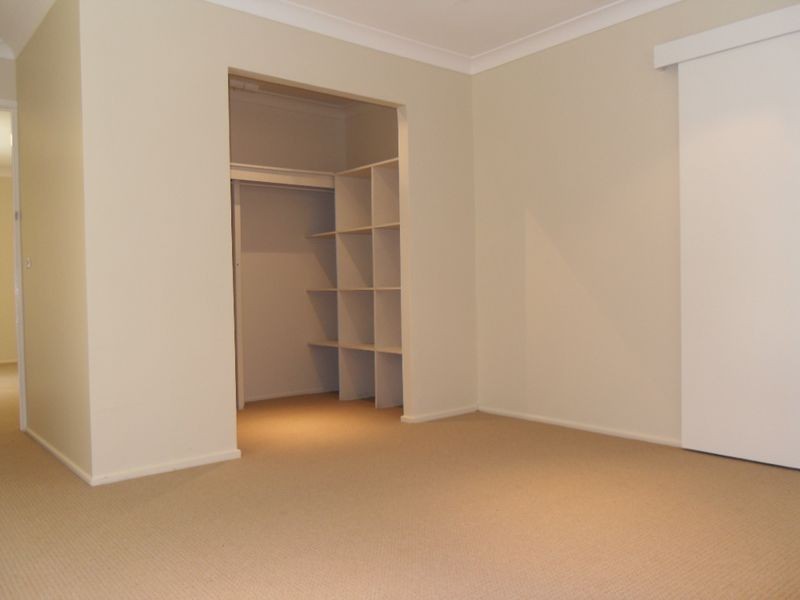 3 Seymore Court, Boronia Heights QLD 4124