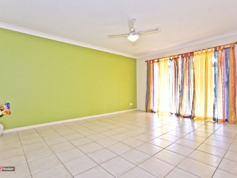 12 Norfolk Drive, Cedar Vale QLD 4285