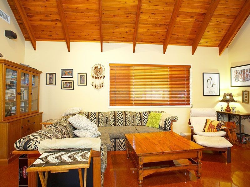 54 Jacaranda Avenue, Boronia Heights QLD 4124