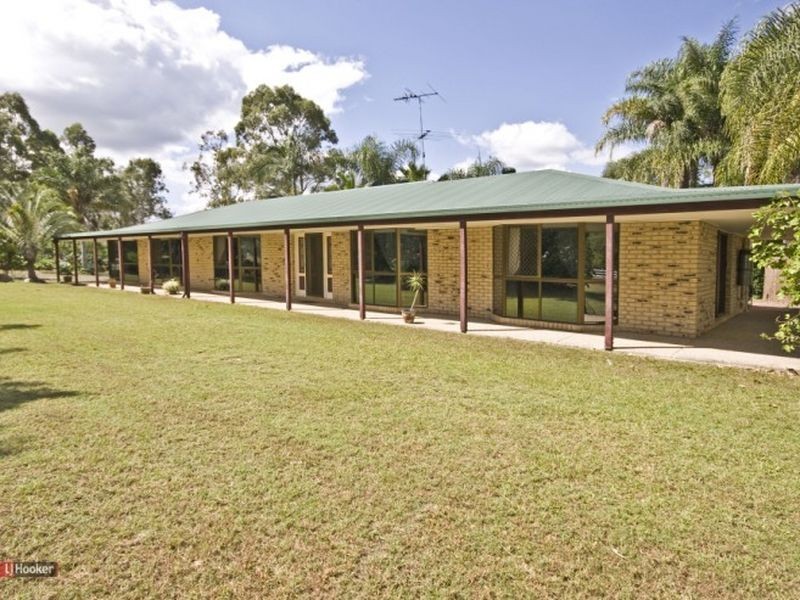 26 Andall Road, Park Ridge South QLD 4125