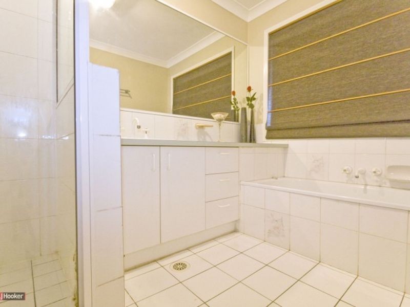 26 Andall Road, Park Ridge South QLD 4125