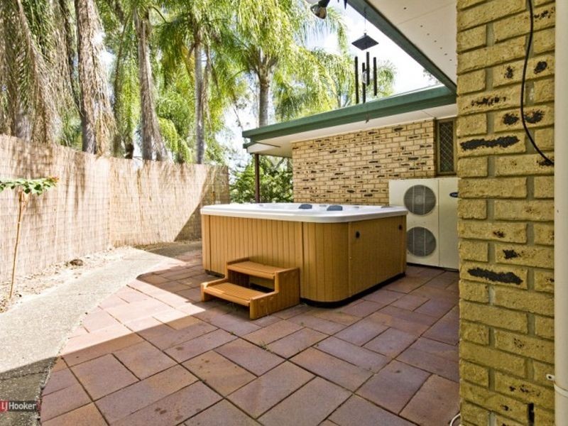 26 Andall Road, Park Ridge South QLD 4125