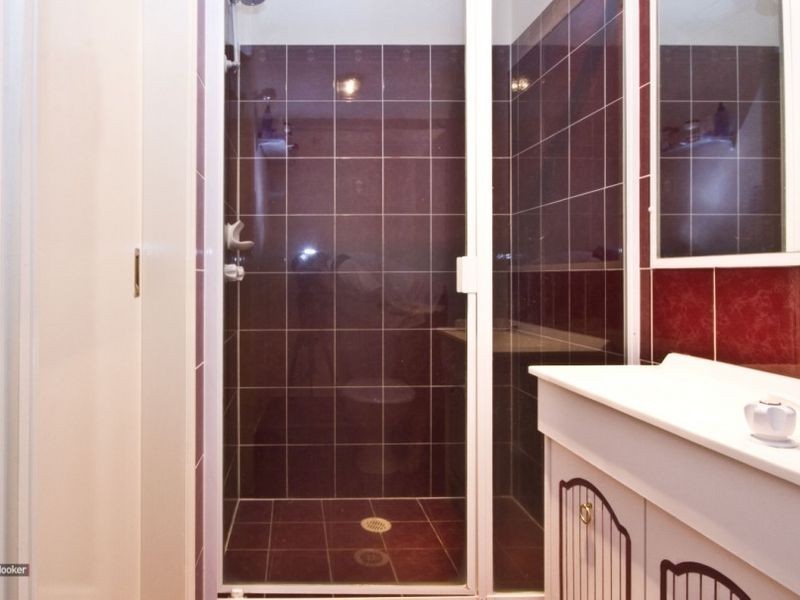 9 Burdekin Court, Hillcrest QLD 4118