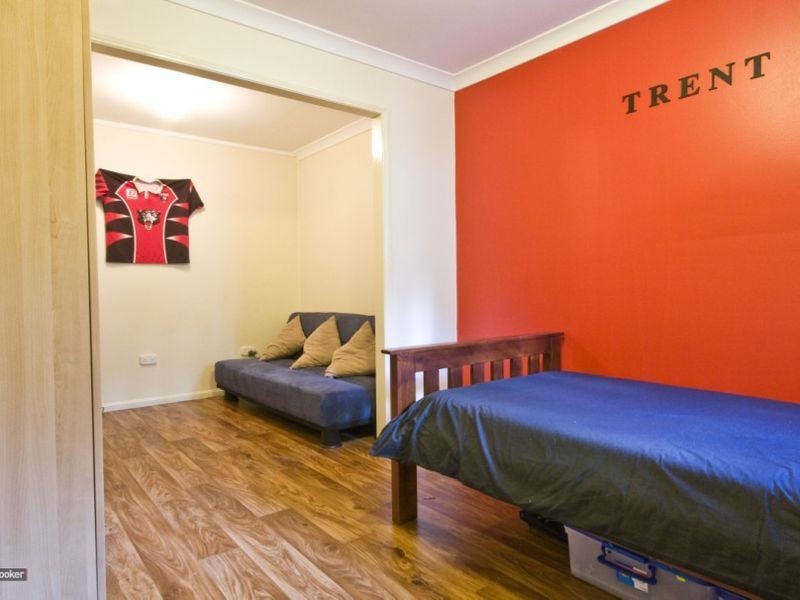 9 Burdekin Court, Hillcrest QLD 4118