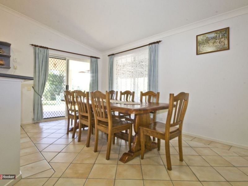 134 Horseshoe Crescent, New Beith QLD 4124