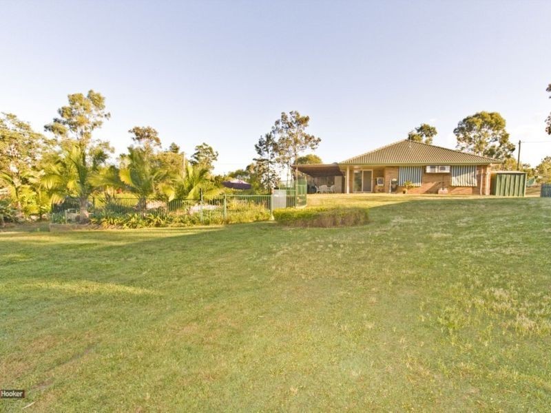 134 Horseshoe Crescent, New Beith QLD 4124