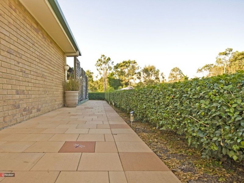 134 Horseshoe Crescent, New Beith QLD 4124