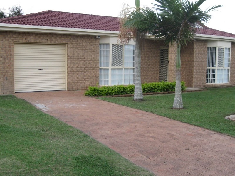 26 Parkside Drive, Crestmead QLD 4132