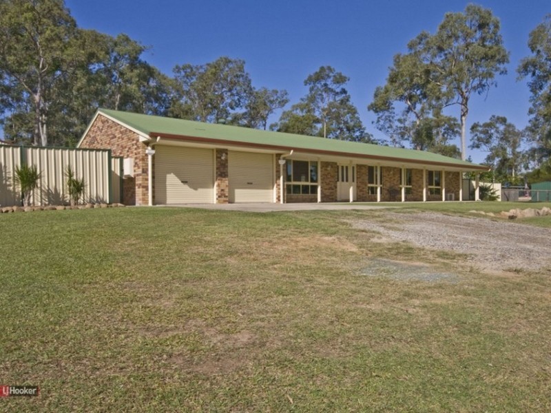 111 Thylungra Road, Park Ridge South QLD 4125