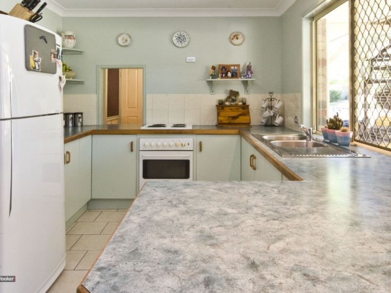 111 Thylungra Road, Park Ridge South QLD 4125