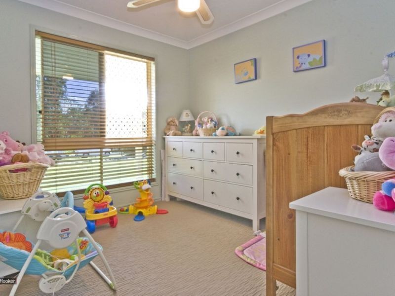 111 Thylungra Road, Park Ridge South QLD 4125