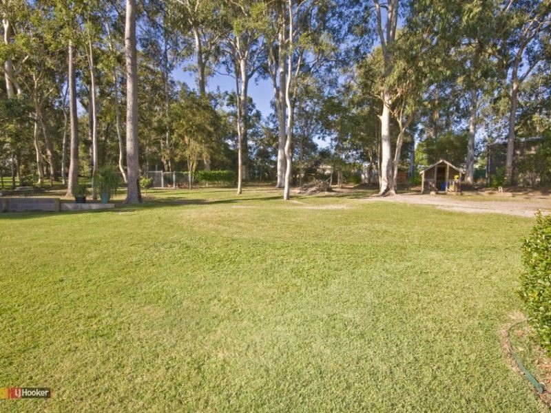 111 Thylungra Road, Park Ridge South QLD 4125
