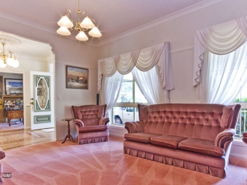 305 Forestdale Drive, Forestdale QLD 4118