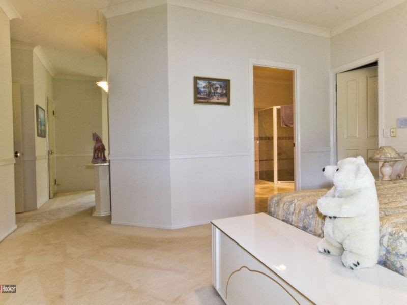 305 Forestdale Drive, Forestdale QLD 4118