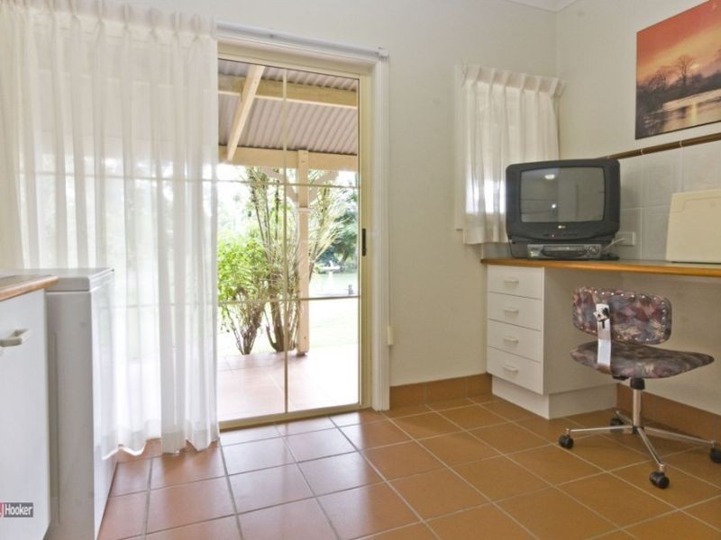 305 Forestdale Drive, Forestdale QLD 4118