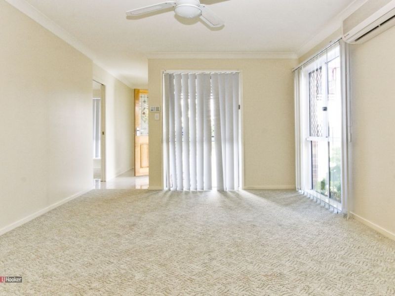 26 Lorraine Street, Crestmead QLD 4132