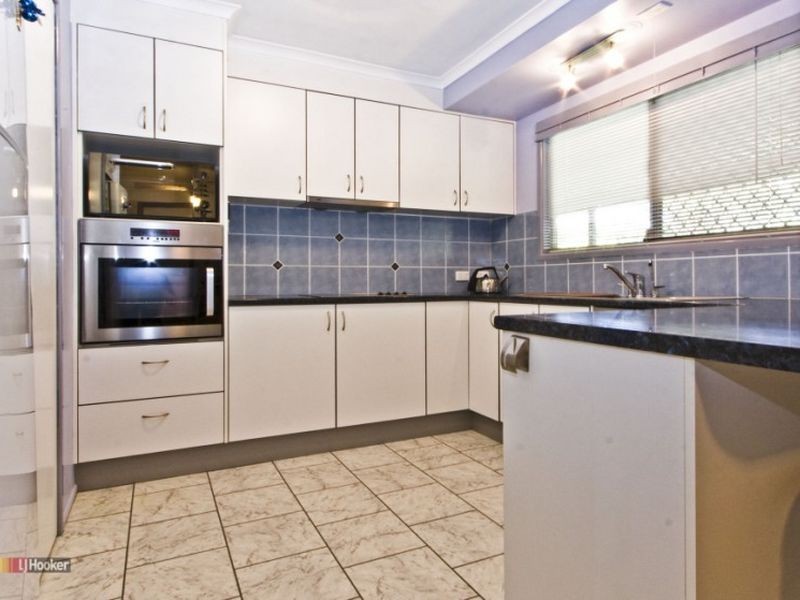 22 Dunblane Drive, Boronia Heights QLD 4124