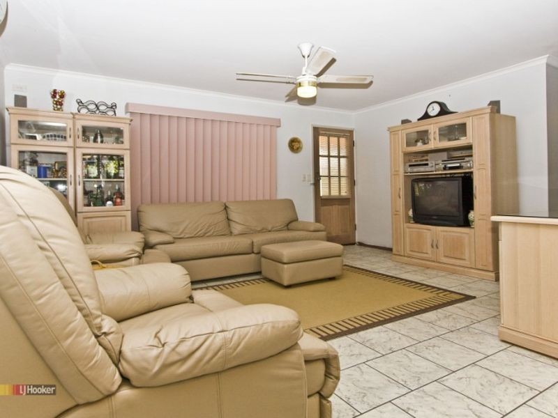 22 Dunblane Drive, Boronia Heights QLD 4124