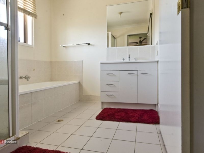 17 Marlow Street, Woodridge QLD 4114