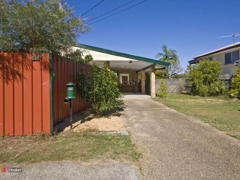 218 Middle Road, Boronia Heights QLD 4124