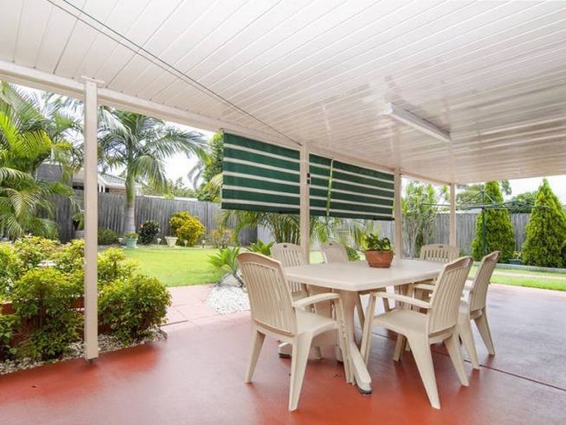 93 Federation Drive, Hillcrest QLD 4118